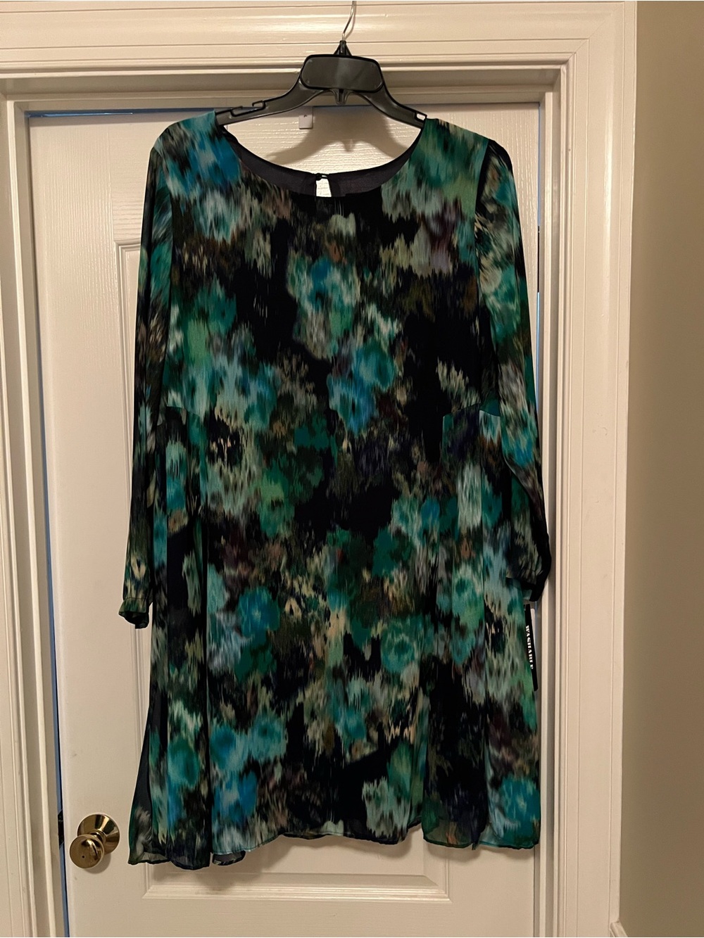 Long-Sleeve Abstract Teal & Black Swing Dress